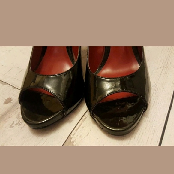 Bakers Black/Red Open Toe Heels Size 7.5M - Picture 3 of 8